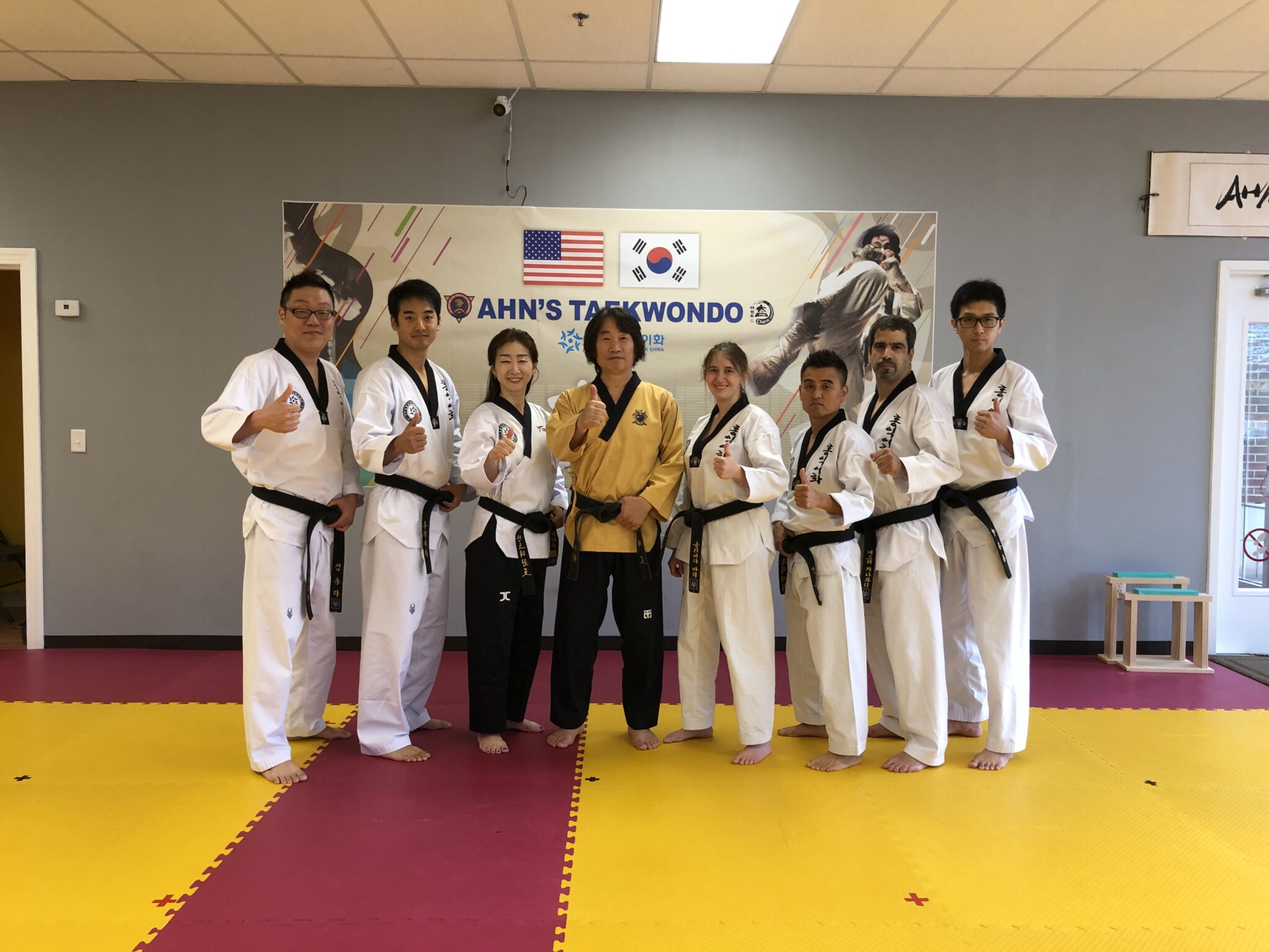 Ahn's Taekwondo dojang training