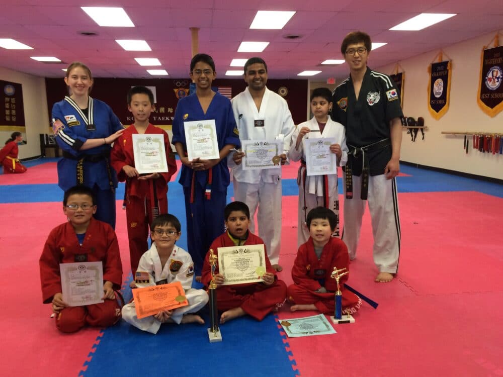 Ahn's Taekwondo dojang training