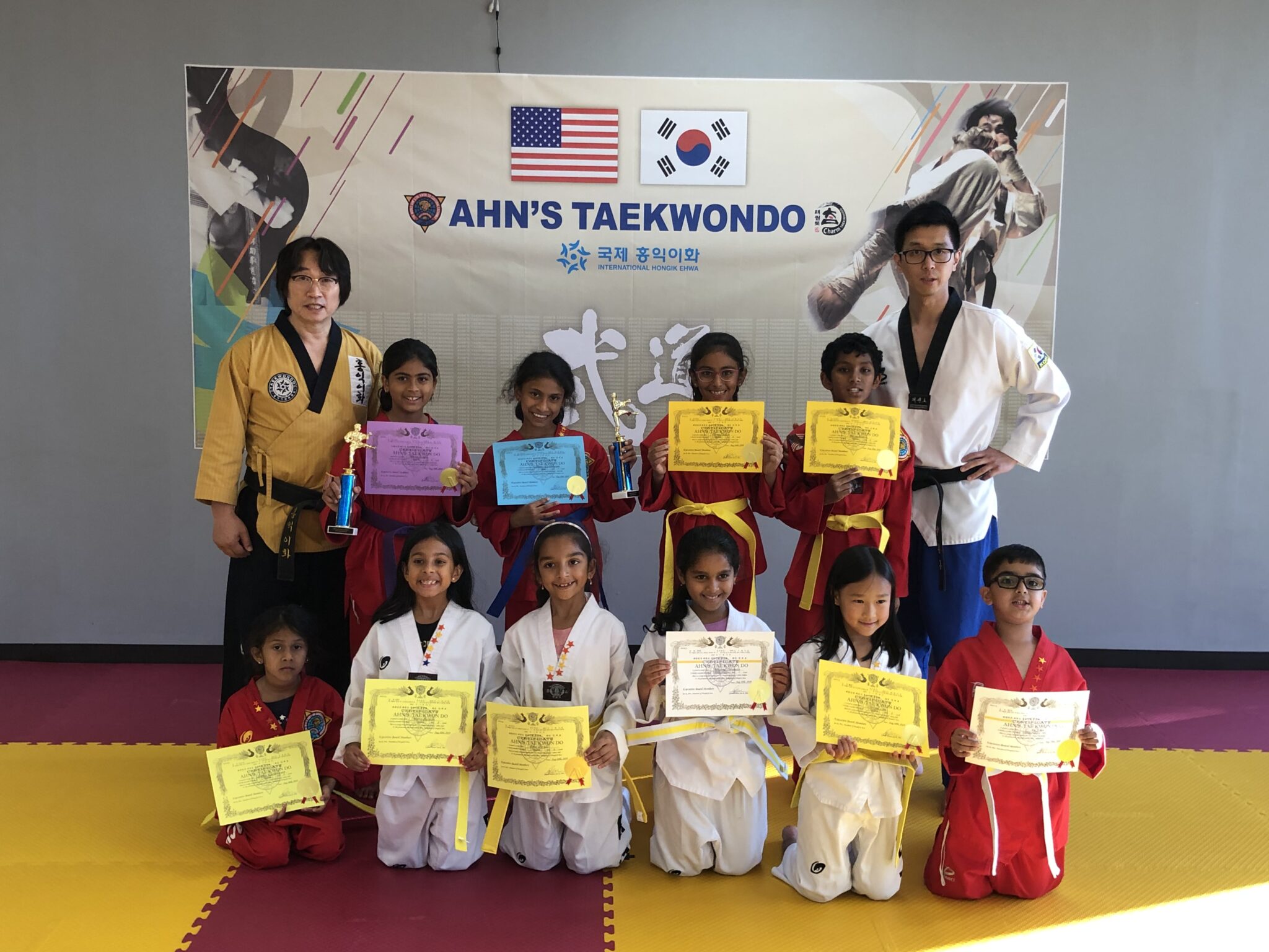 Ahn's Taekwondo dojang training