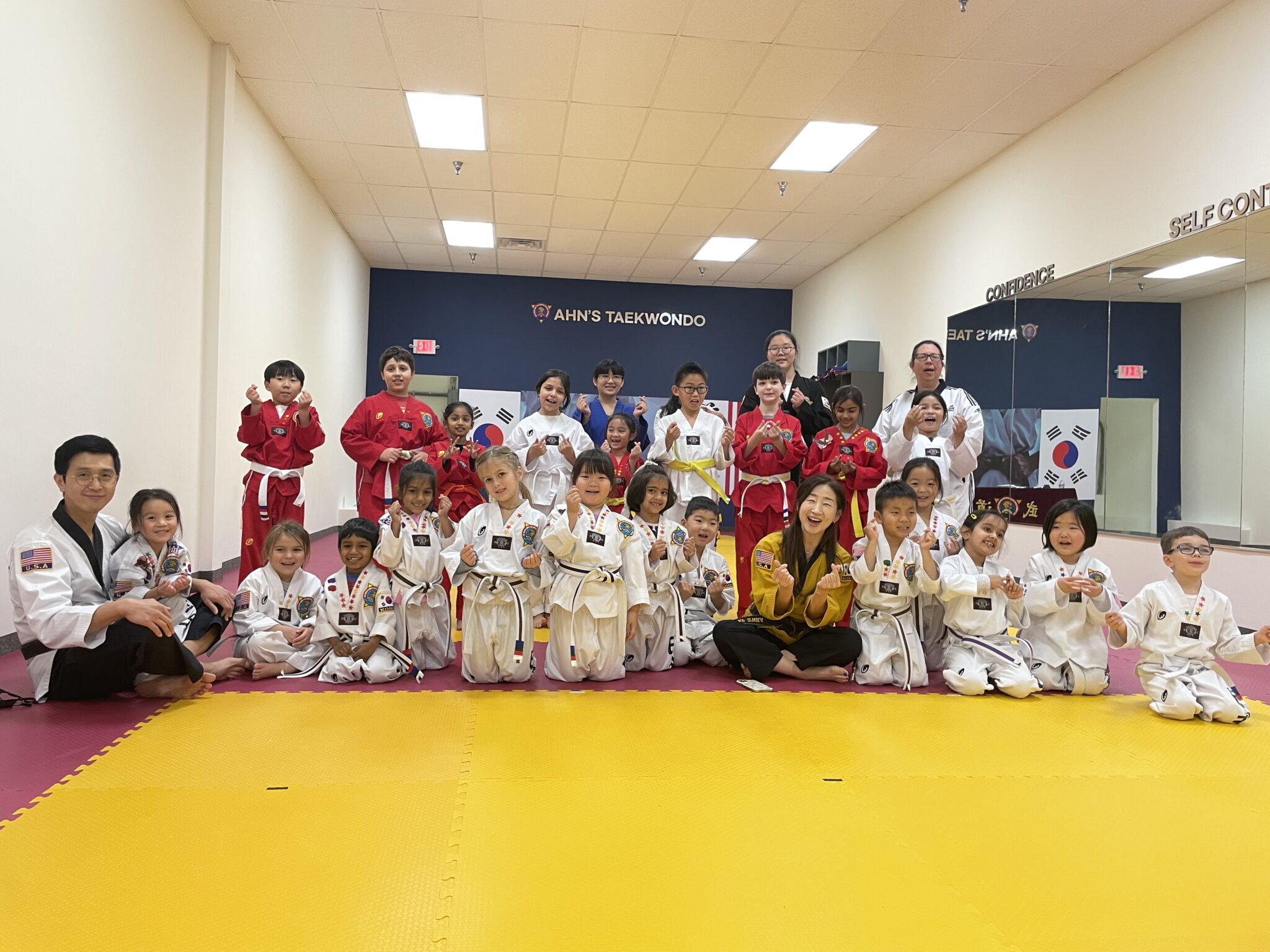 Ahn's Taekwondo dojang training