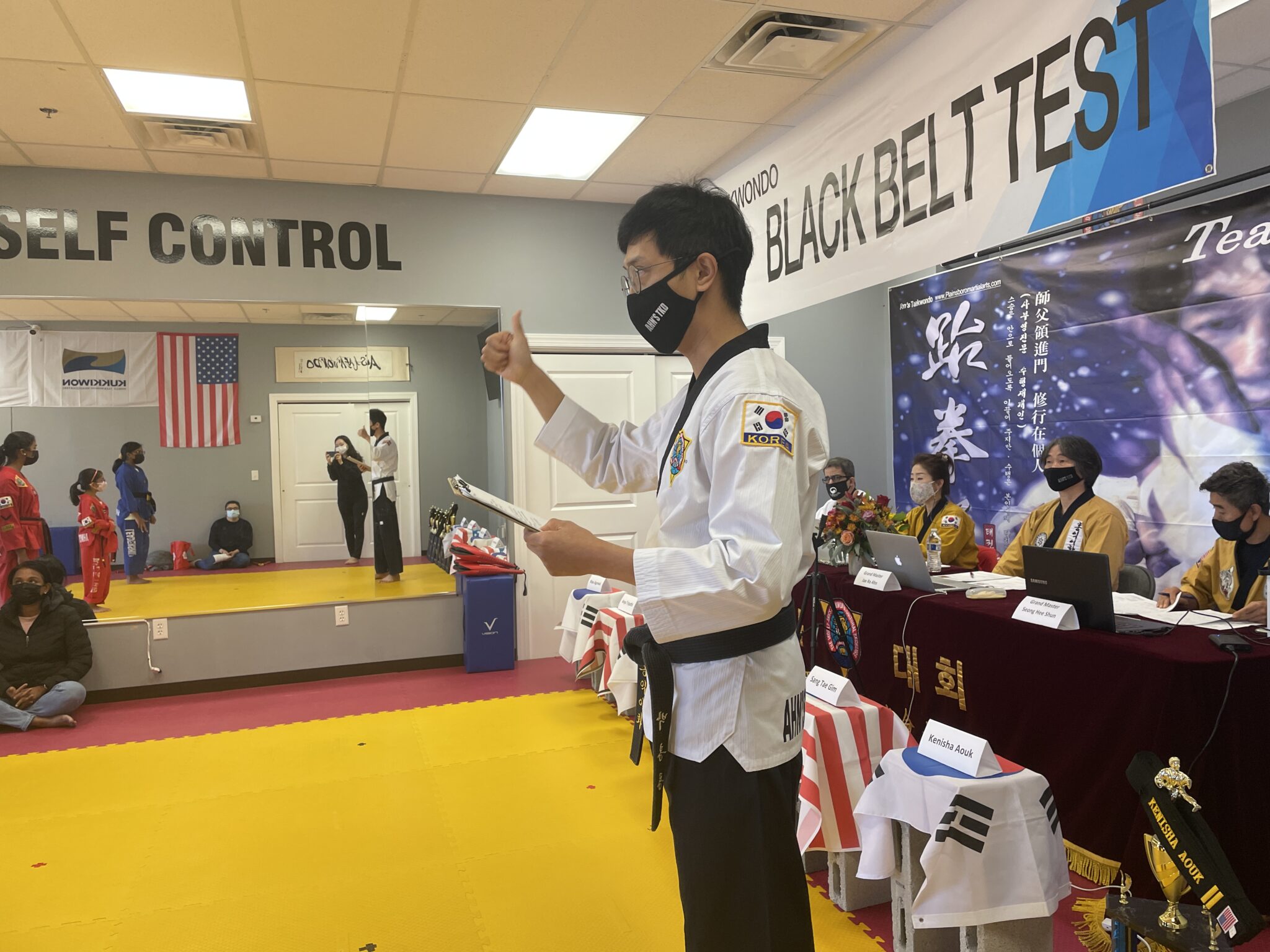 Ahn's Taekwondo dojang training