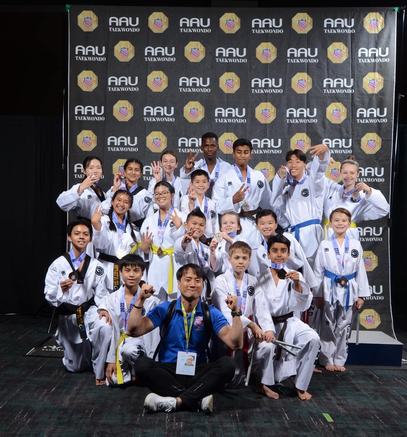 Legend Beginners students training in class