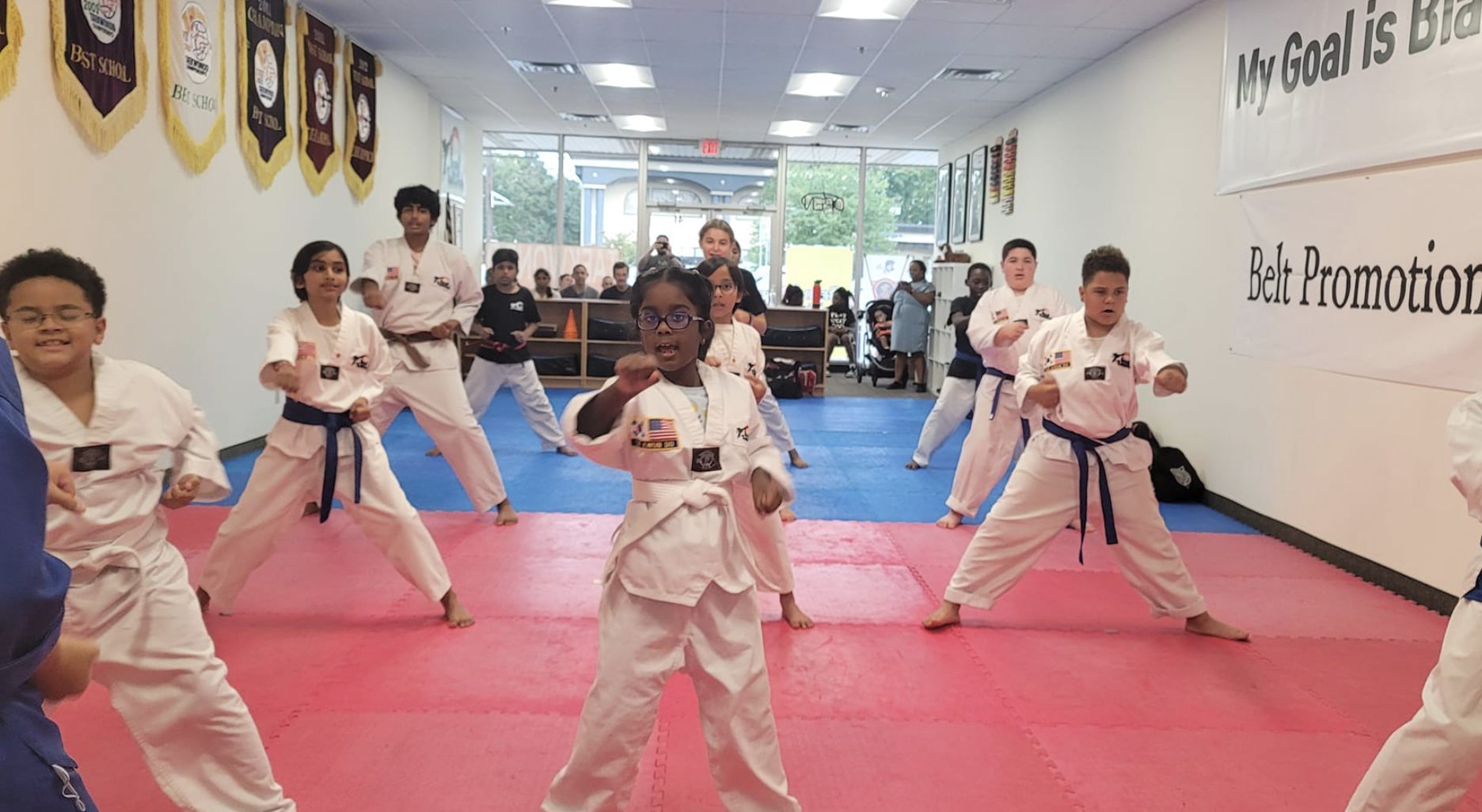 Teen Taekwondo class at Dream Taekwondo in Raritan, NJ