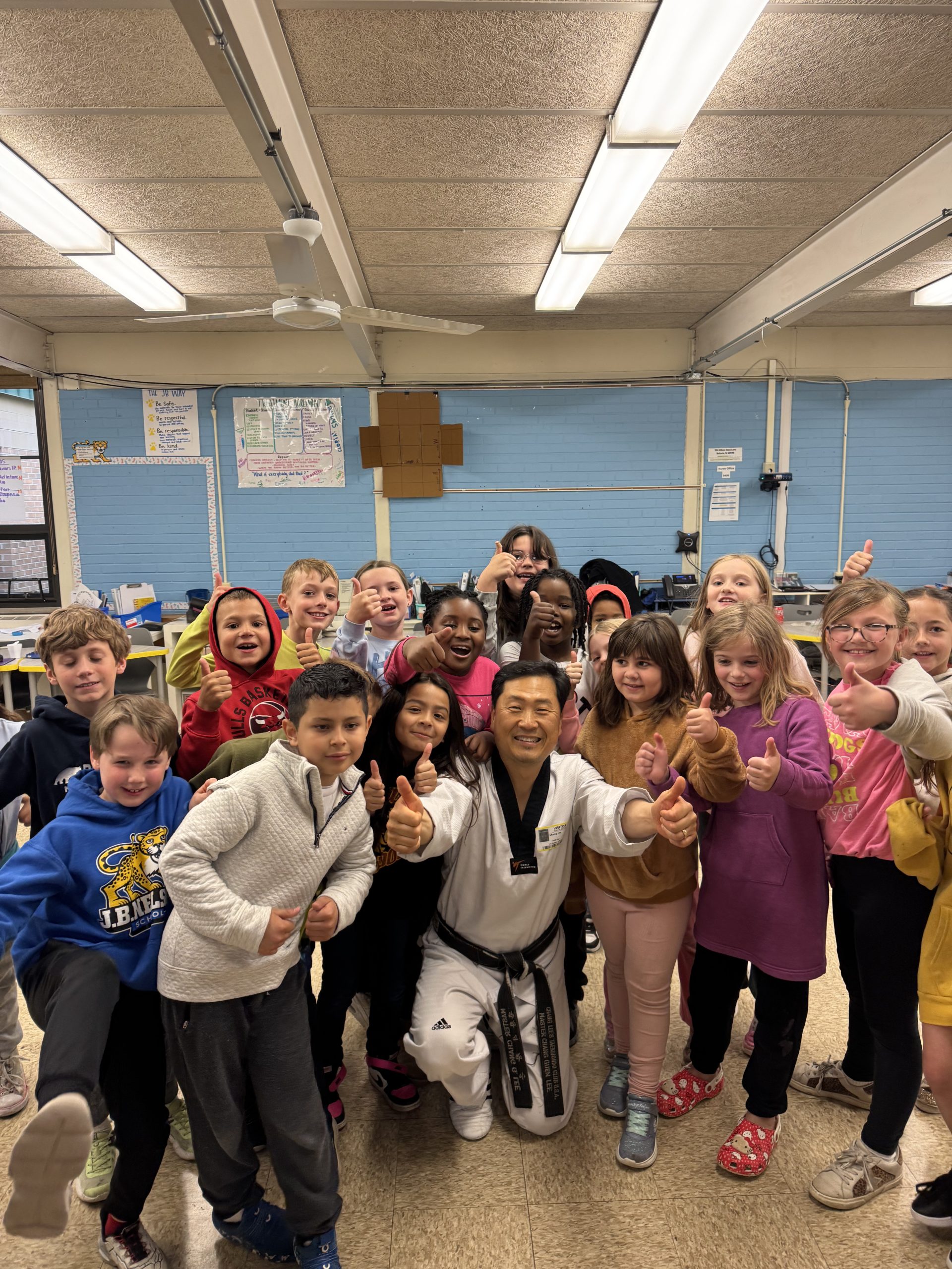 Chang Lee's Taekwondo family community in Batavia, IL