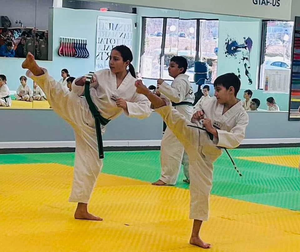 Junior students developing skills and character at Mu Han