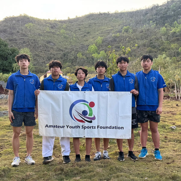 Students practicing together