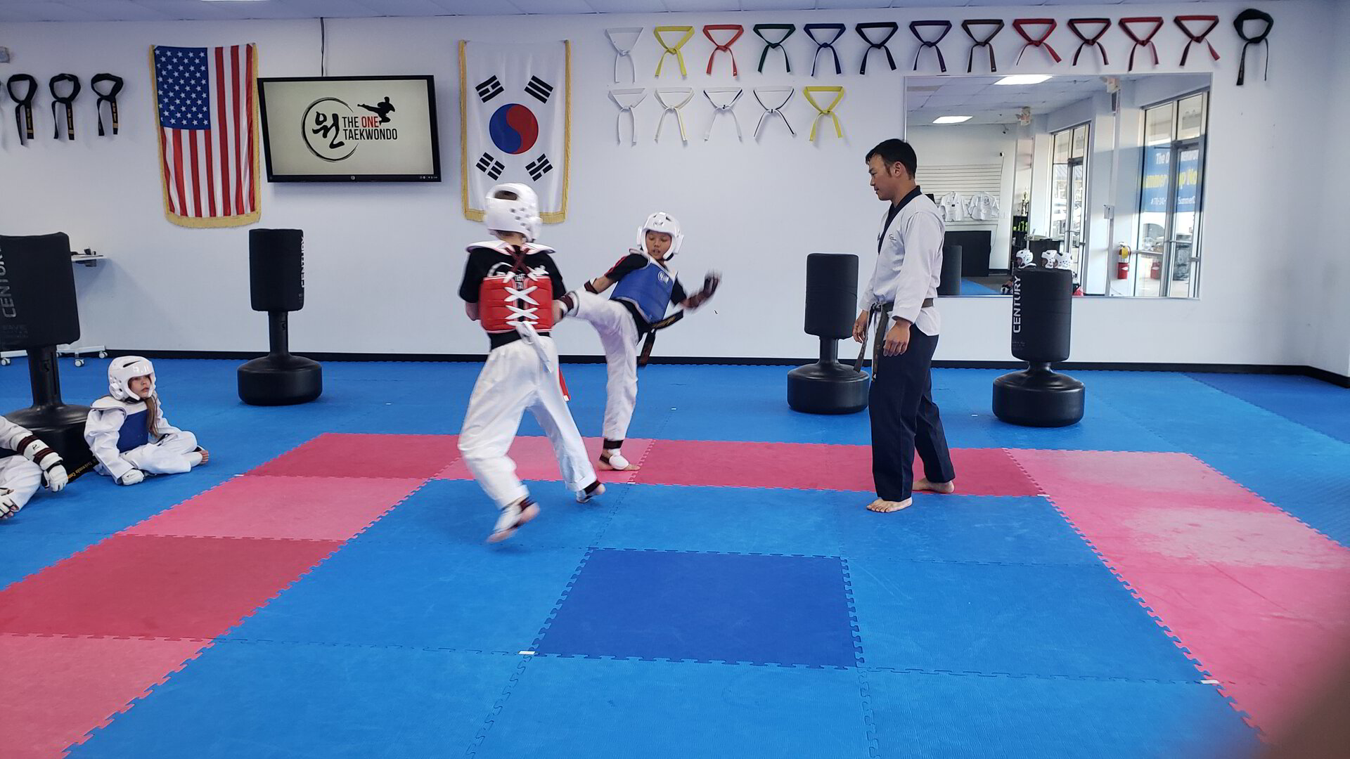 Kids sparring practice